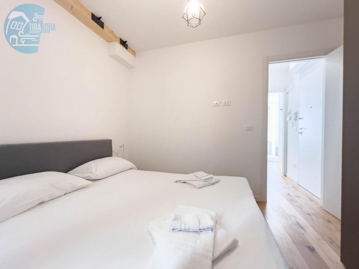 Cassa Di Risparmio 11 Tirabora Short Rent Trieste Luaran gambar