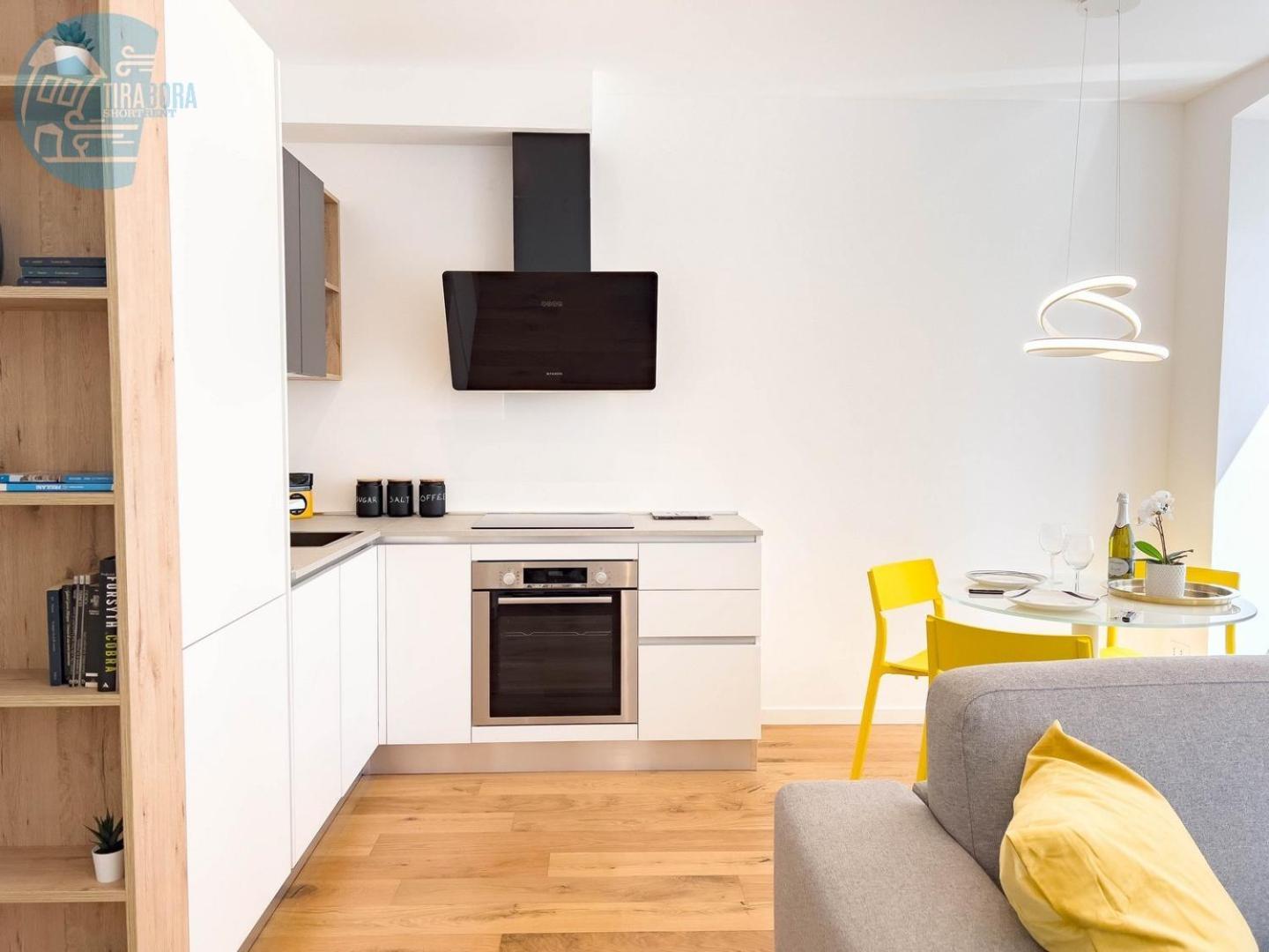 Cassa Di Risparmio 11 Tirabora Short Rent Trieste Luaran gambar